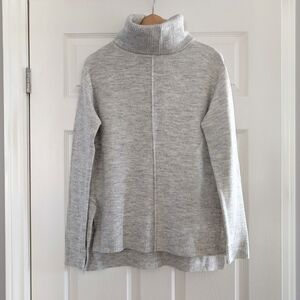 RW&CO turtleneck sweater light grey size XS